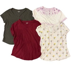 Old Navy Universal Thread V-Neck Tee Shirt Bundle 4-Pack Casual Tops Small